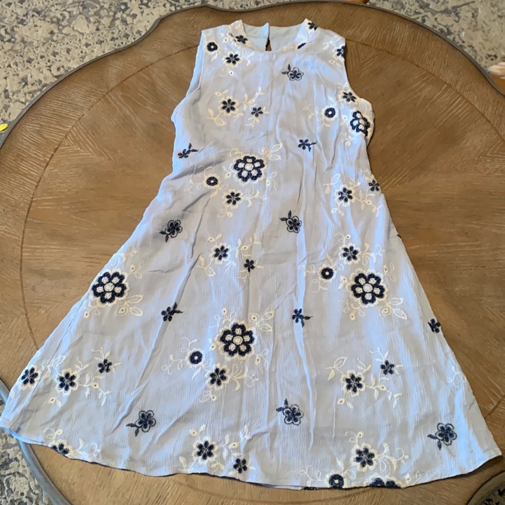 3/$15 Girls blue Speechless size 10 floral dress